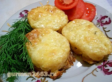 Картошка под сыром в духовке
